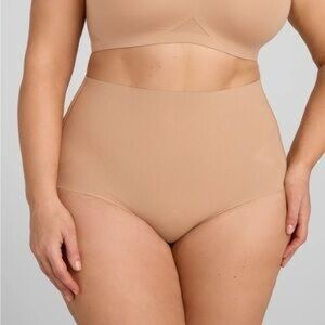 HONEYLOVE Shine Tech Tan Nude Slimming Shapewear Brief Underwear Medium NWOT
